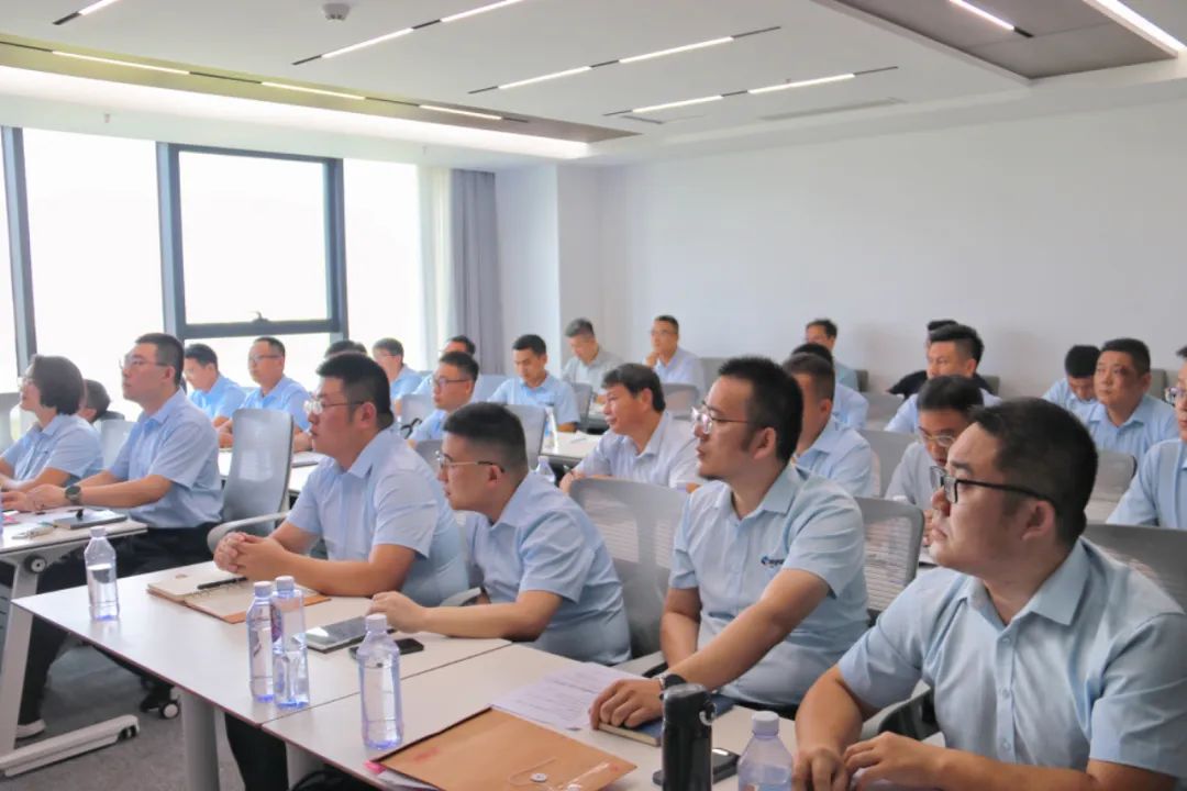 2024年上半年中層管理干部述職會(huì)議：述職曬答卷，砥礪再奮進(jìn)。